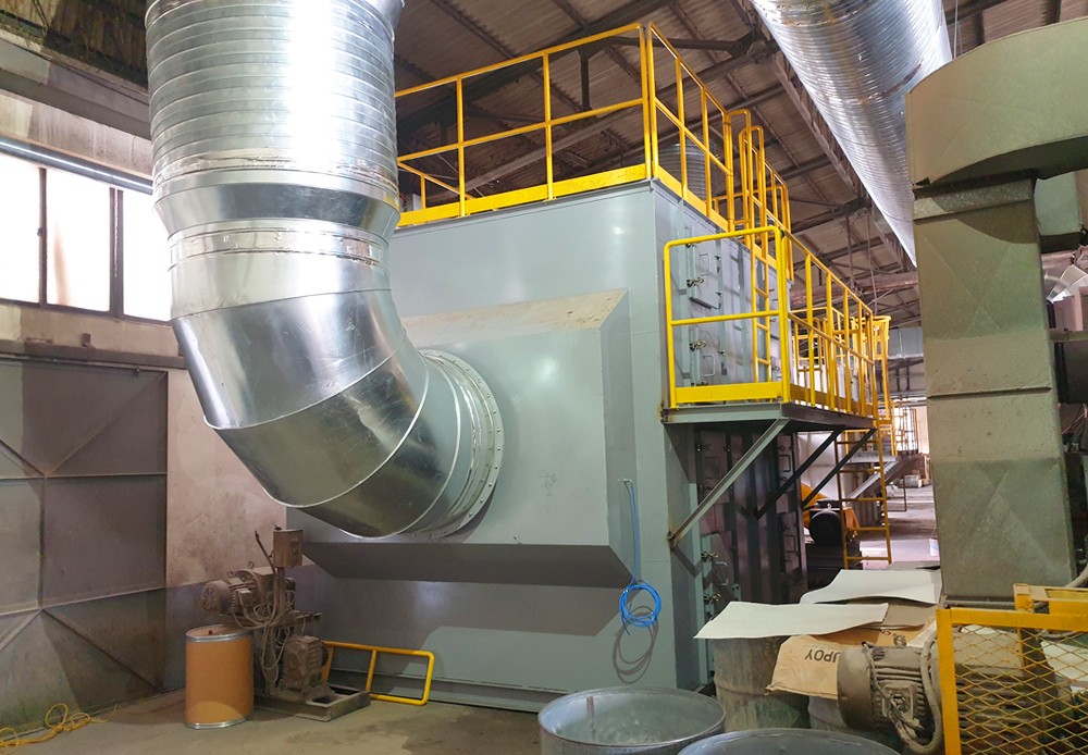 Manufacturing/installation of dust collector for melanin manufacturing process